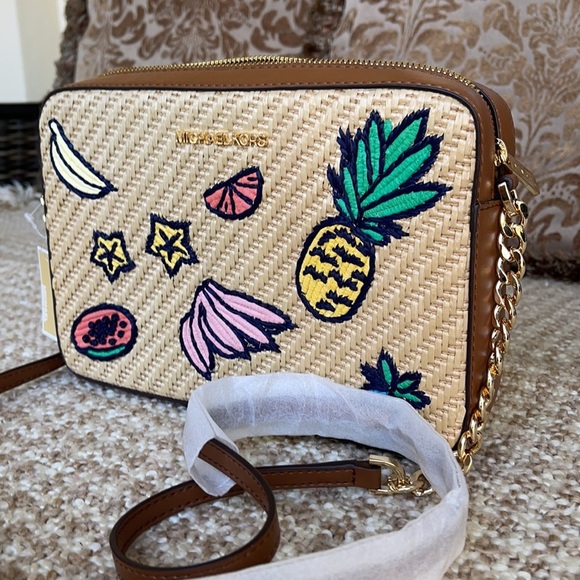 Michael Kors Island Escape Jet Set Item LG EW XBOD - Picture 4 of 16